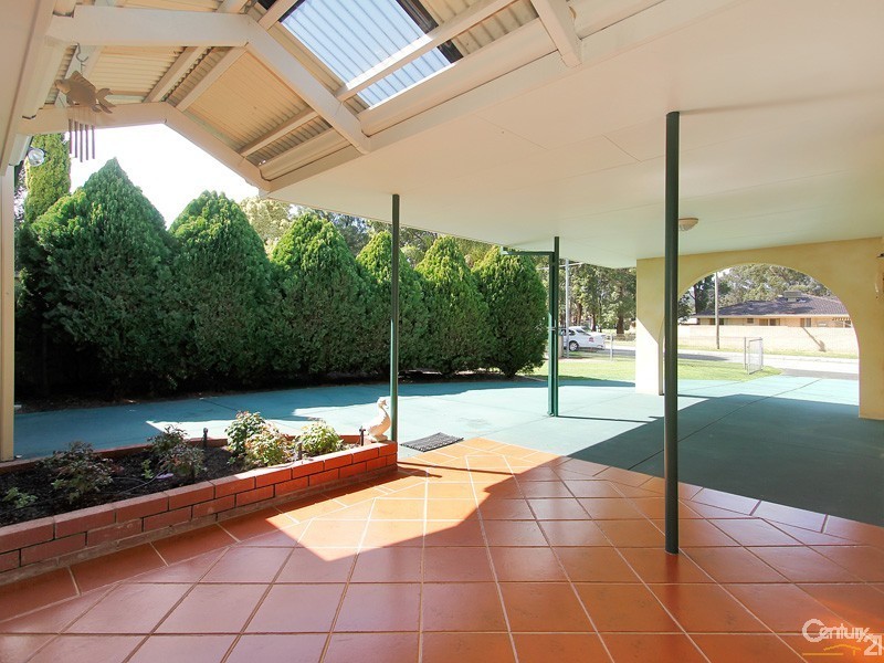 35 Dawson Street, Armadale WA 6112