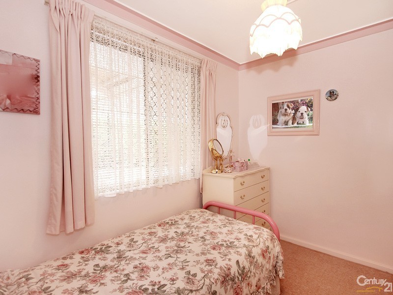 35 Dawson Street, Armadale WA 6112