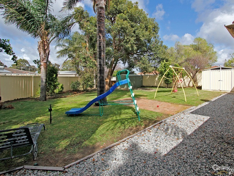 3 Citron Court, Seville Grove WA 6112