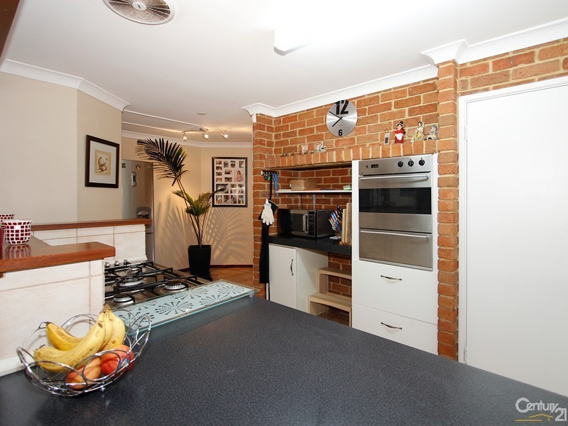 3 Citron Court, Seville Grove WA 6112