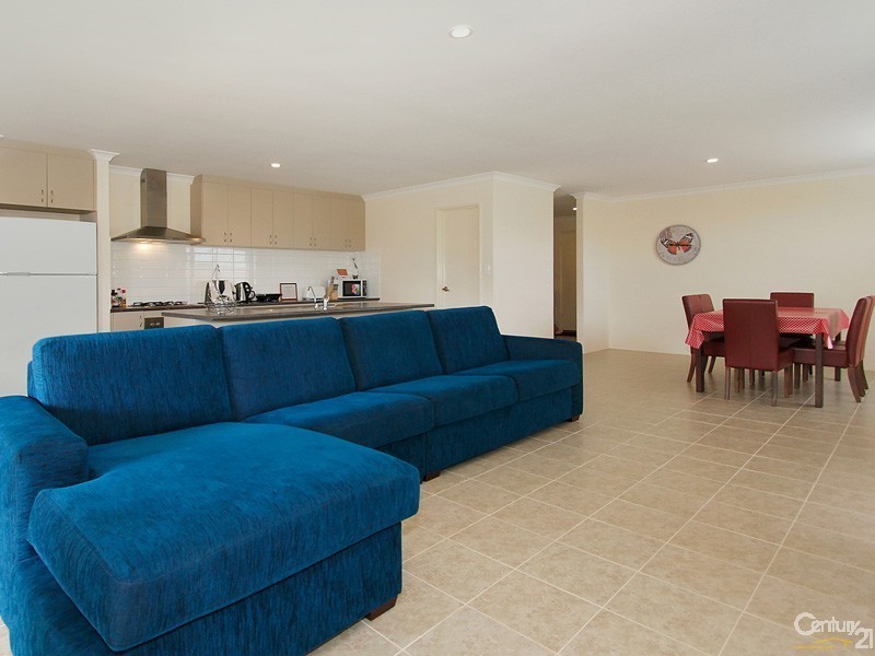 49 Kilkenny Loop, Brookdale WA 6112