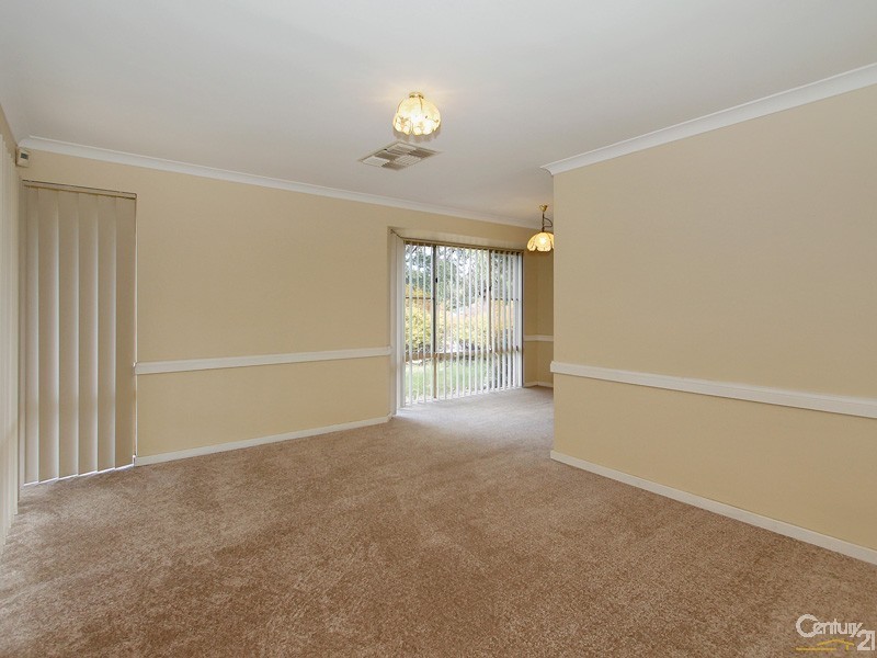 20 Carawatha Avenue, Mount Nasura WA 6112