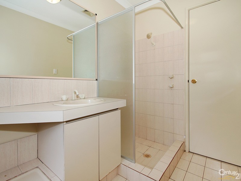 20 Carawatha Avenue, Mount Nasura WA 6112