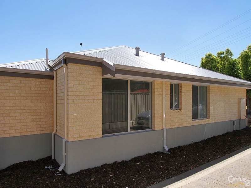 1/49 Schruth Street, Kelmscott WA 6111