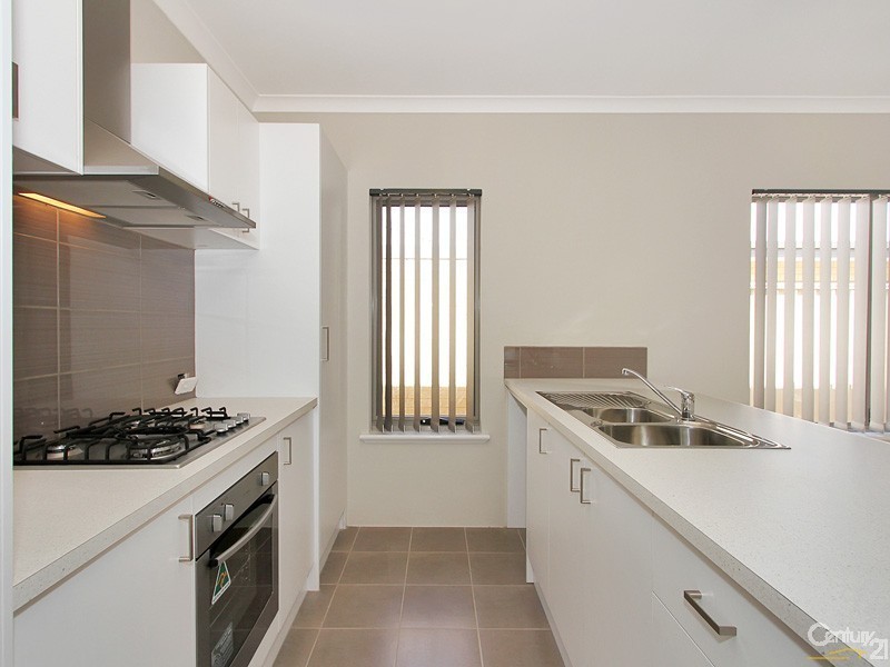 1/49 Schruth Street, Kelmscott WA 6111