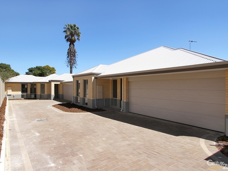 2/49 Schruth Street, Kelmscott WA 6111