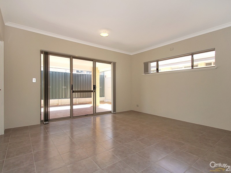 3/49 Schruth Street, Kelmscott WA 6111