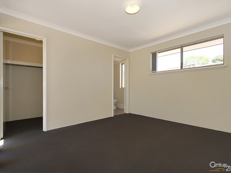 3/49 Schruth Street, Kelmscott WA 6111