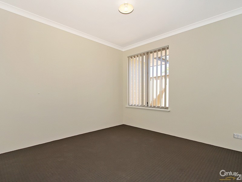 3/49 Schruth Street, Kelmscott WA 6111