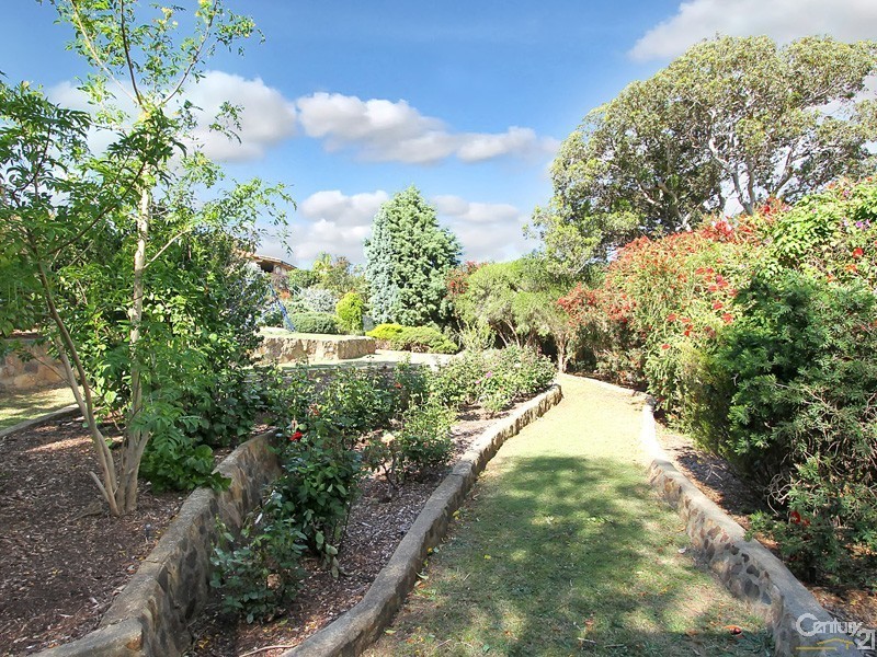 48 Blackwood Drive, Mount Nasura WA 6112