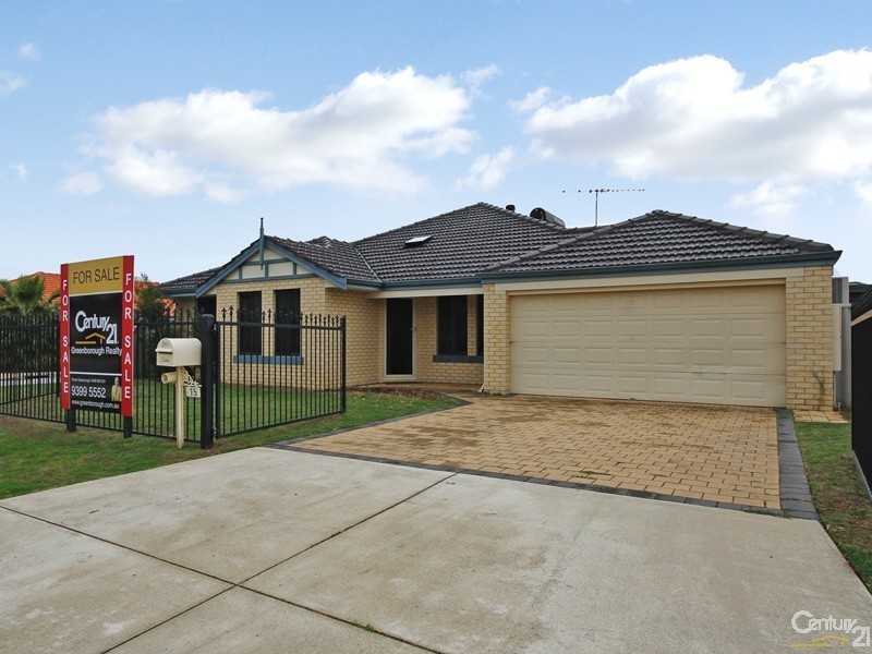 15 Ralphs Street, Seville Grove WA 6112