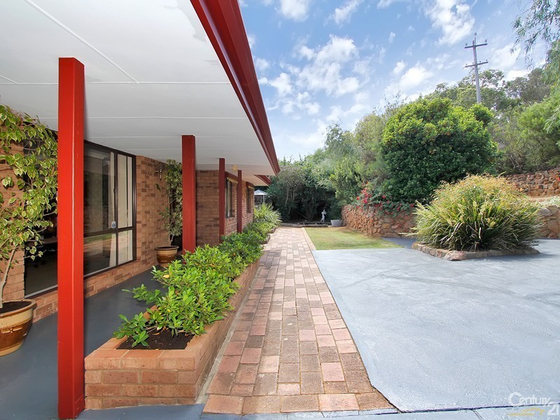 44 Carradine Road, Mount Nasura WA 6112