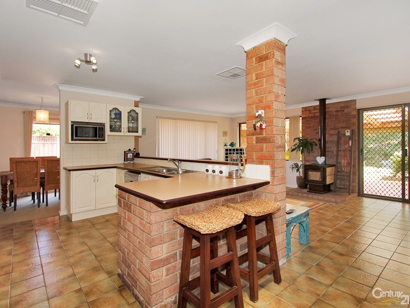 44 Carradine Road, Mount Nasura WA 6112