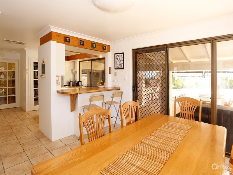 26  Kershaw Gardens, Leeming WA 6149