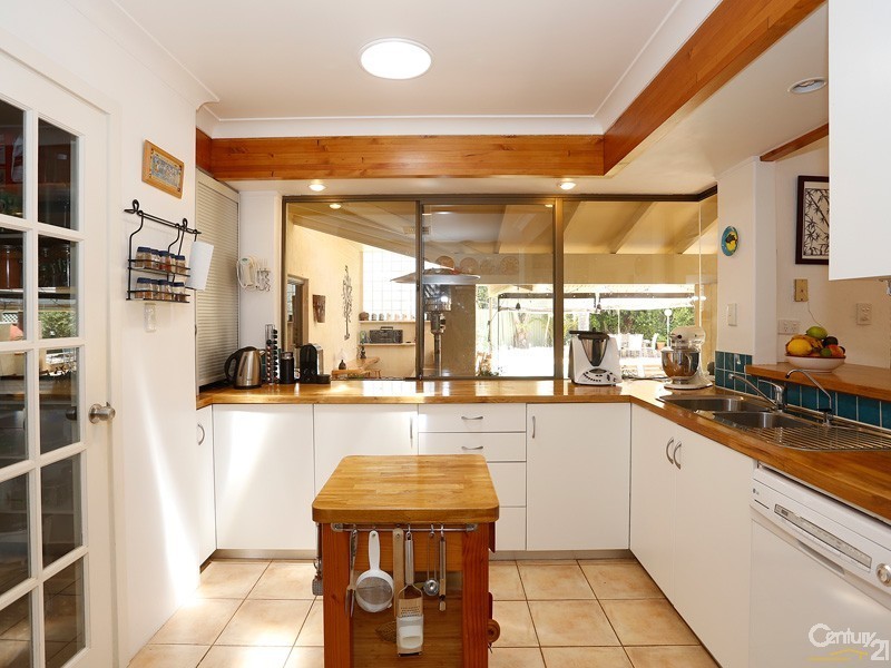 26  Kershaw Gardens, Leeming WA 6149