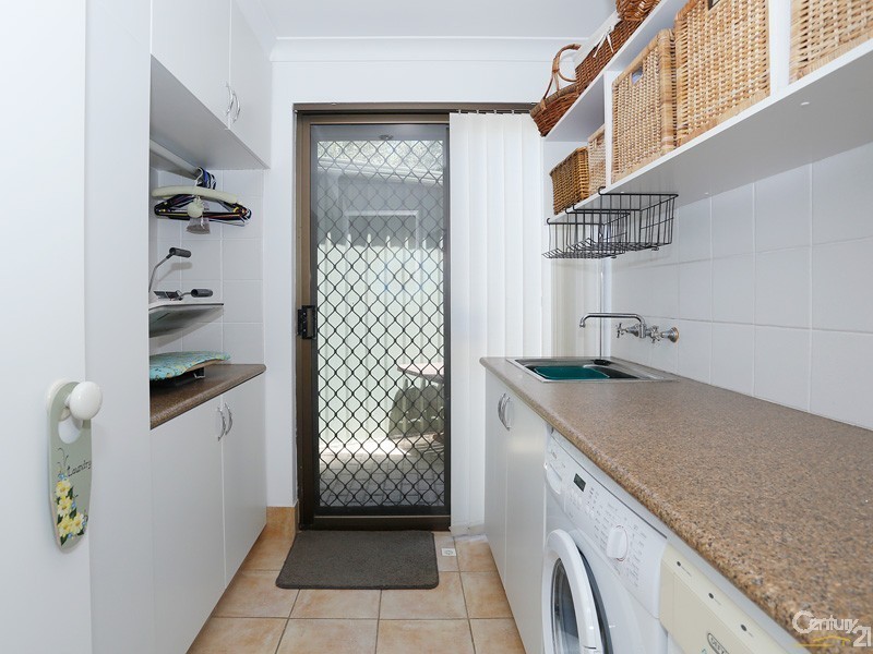 26  Kershaw Gardens, Leeming WA 6149