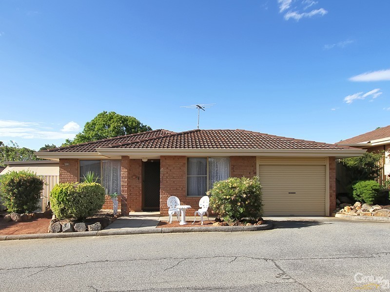 Unit 4/99 Owtram Street, Armadale WA 6112