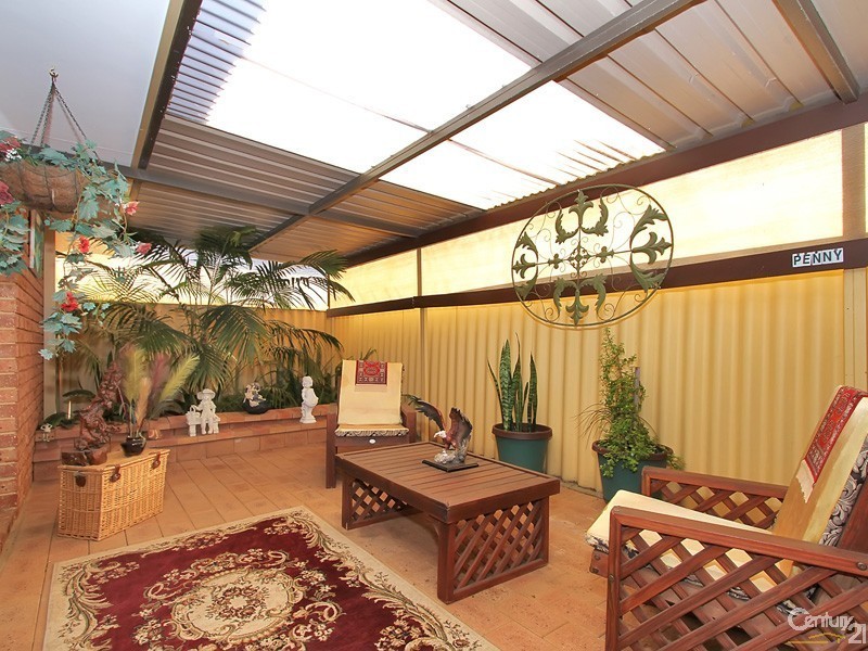 Unit 4/99 Owtram Street, Armadale WA 6112