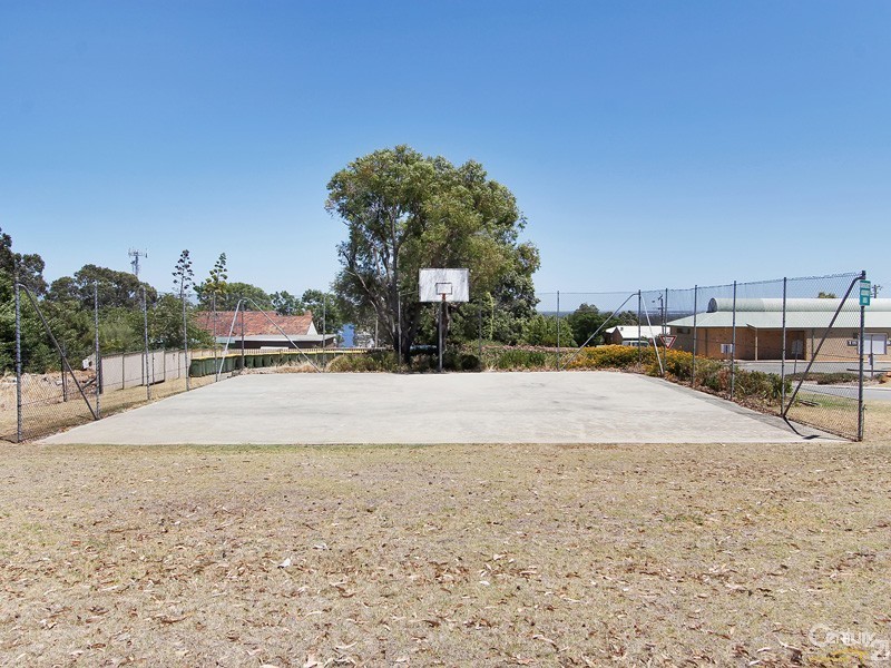 263 270 South Western Highway, Mount Richon WA 6112
