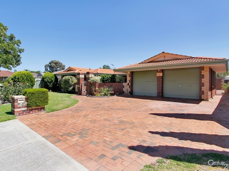 9 Ramm Place, Seville Grove WA 6112