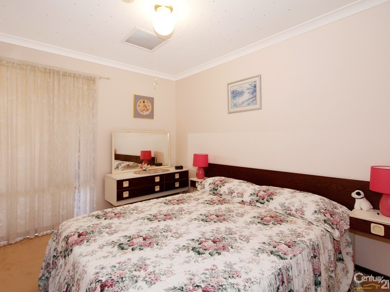 9 Ramm Place, Seville Grove WA 6112