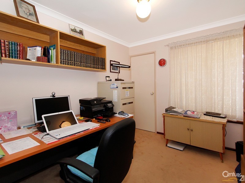 9 Ramm Place, Seville Grove WA 6112