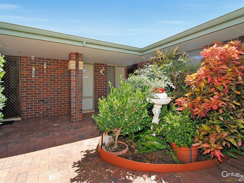 9 Ramm Place, Seville Grove WA 6112