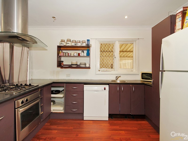 69 Girraween Street, Armadale WA 6112