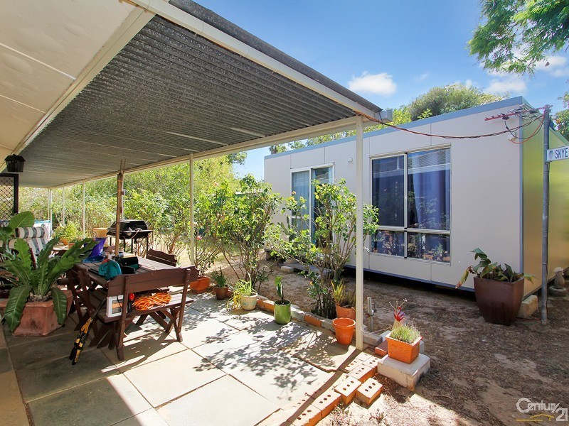 10 McCarthy Street, Armadale WA 6112