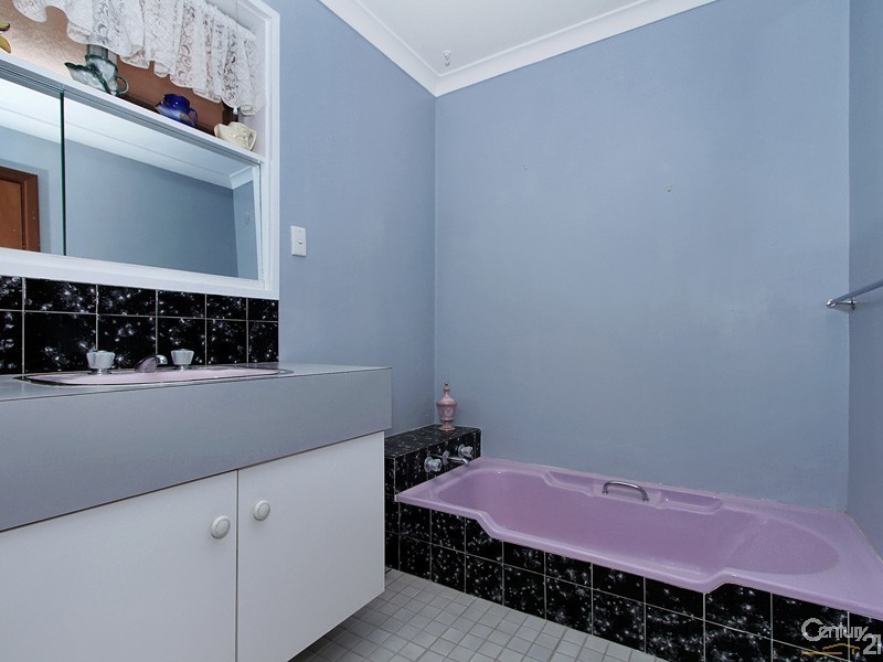 1 Notting Hill Drive, Roleystone WA 6111