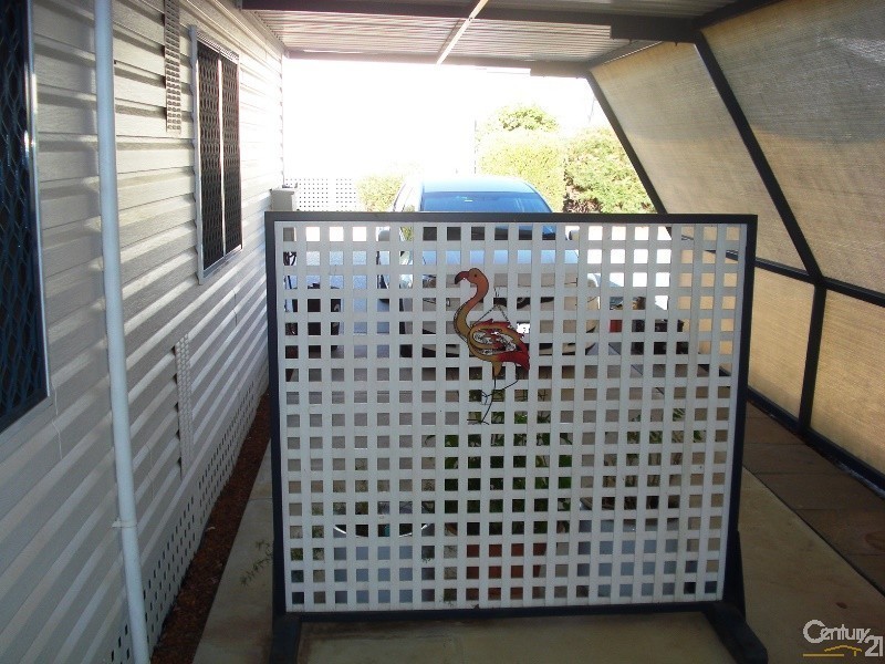 215/270 South Western Highway, Mount Richon WA 6112