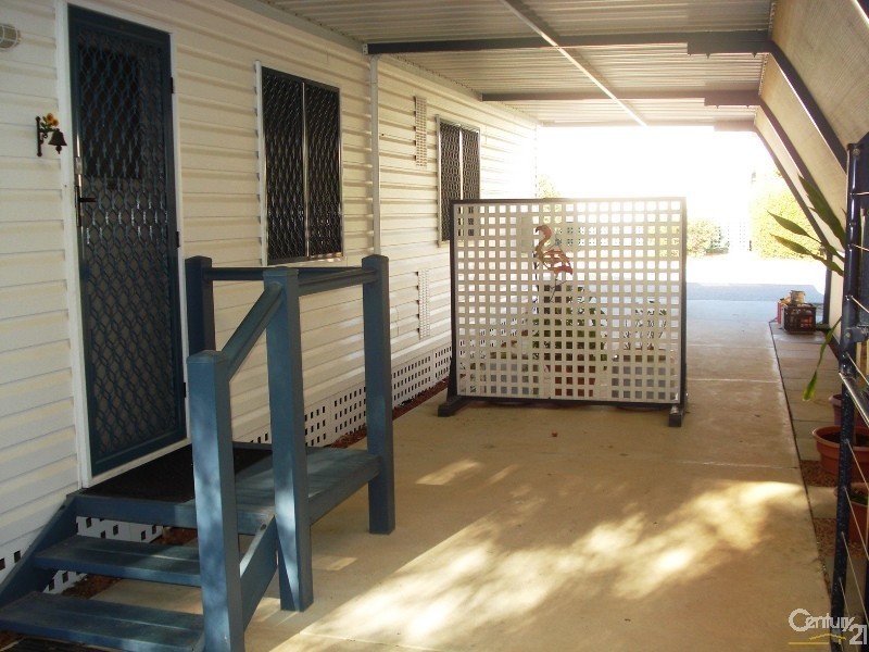 215/270 South Western Highway, Mount Richon WA 6112