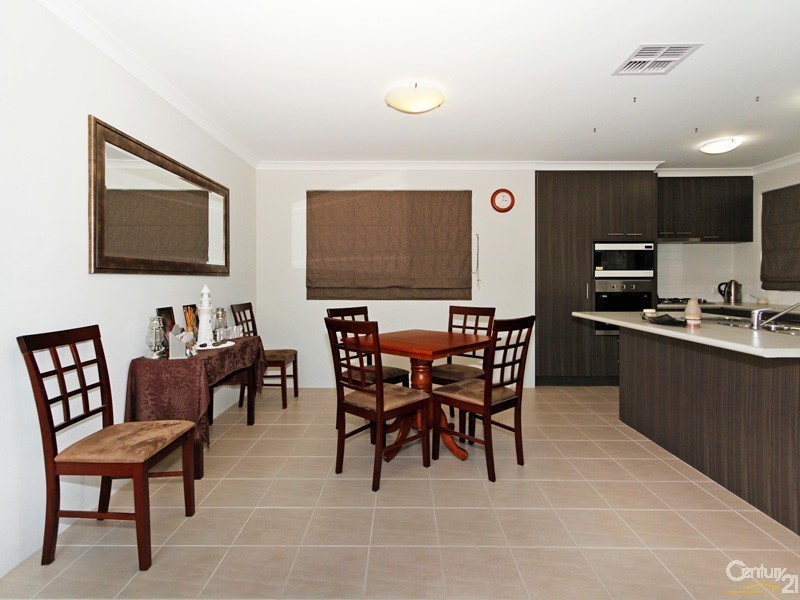 Unit 2  21 Cronin Place, Armadale WA 6112