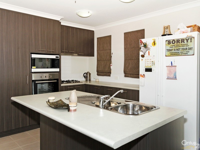 Unit 2  21 Cronin Place, Armadale WA 6112