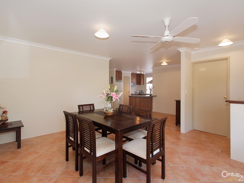 9 Avebury Court, Maddington WA 6109