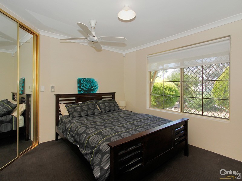 9 Avebury Court, Maddington WA 6109