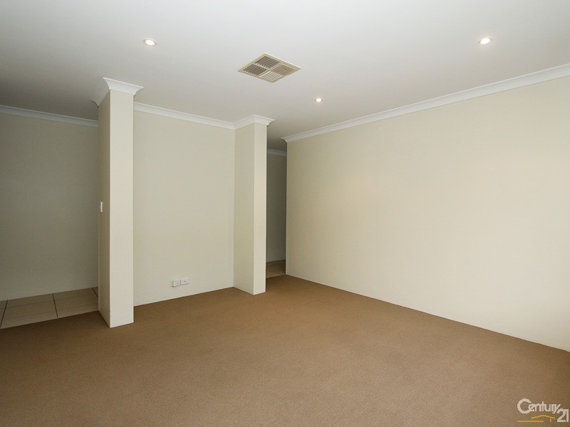 7 Vivien Avenue, Baldivis WA 6171