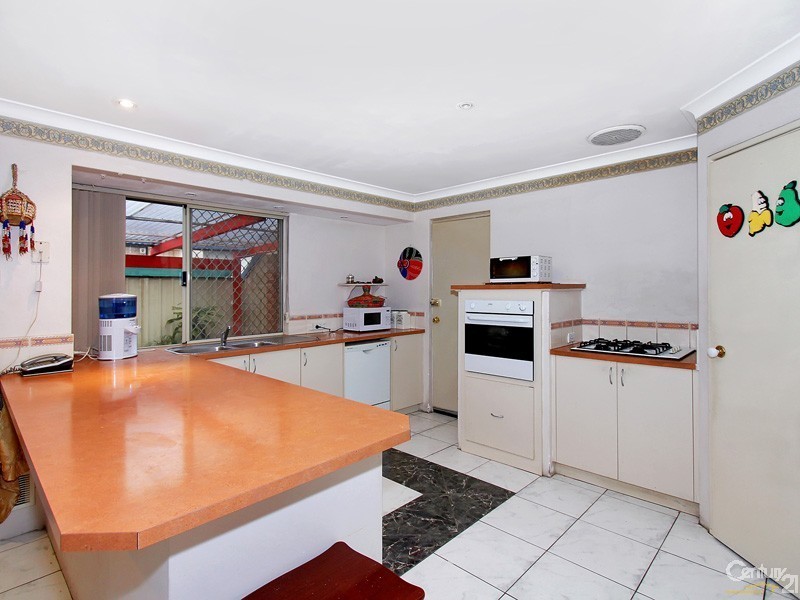 10 Bark Circle, Kenwick WA 6107