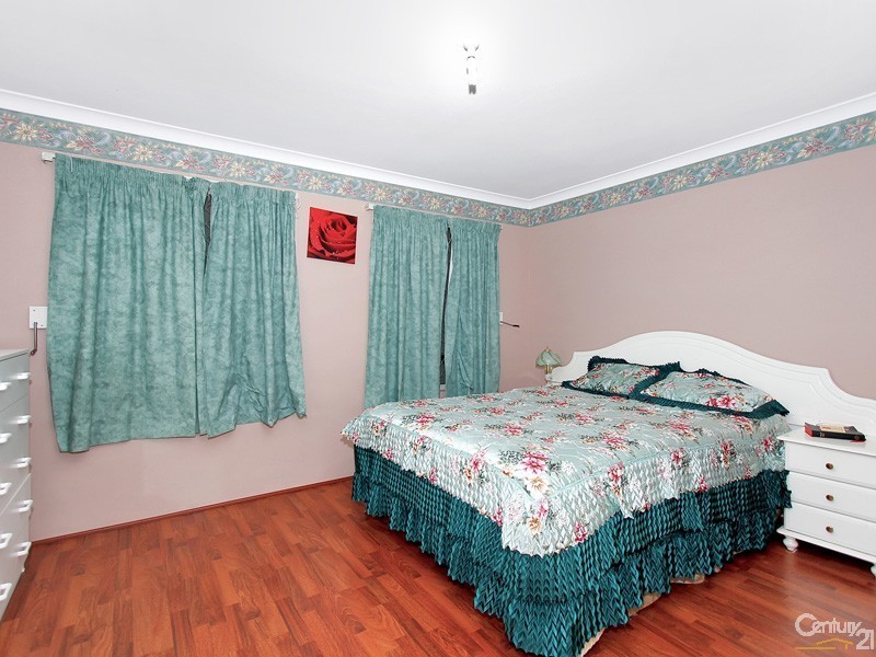 10 Bark Circle, Kenwick WA 6107