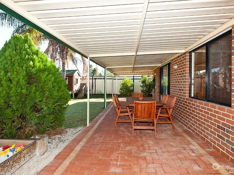 7 Bolger Gardens, Kelmscott WA 6111