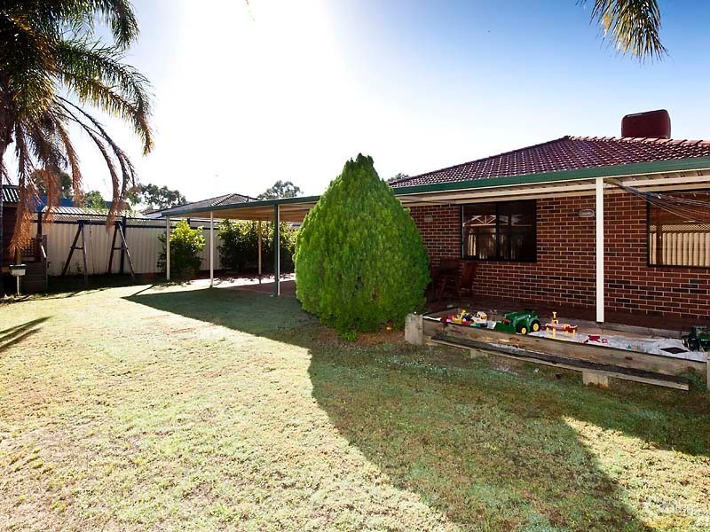 7 Bolger Gardens, Kelmscott WA 6111