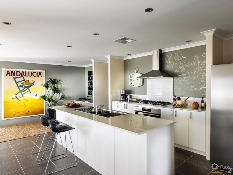 1 Jindabyne Street, Hilbert WA 6112