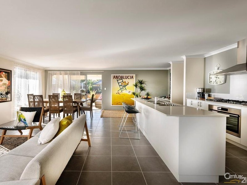 1 Jindabyne Street, Hilbert WA 6112