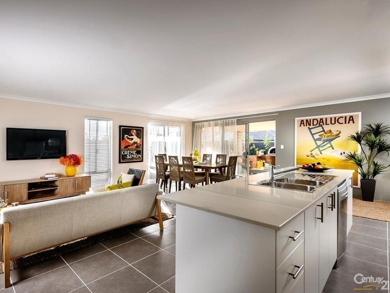 1 Jindabyne Street, Hilbert WA 6112