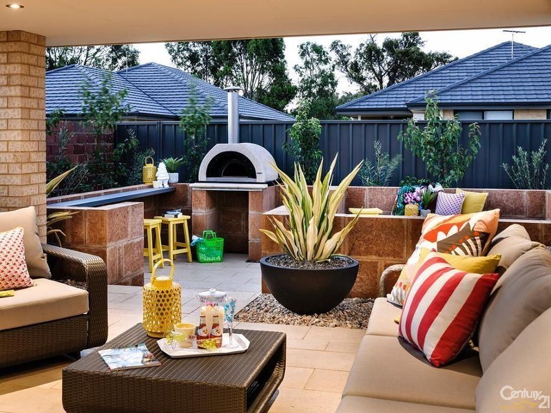 1 Jindabyne Street, Hilbert WA 6112