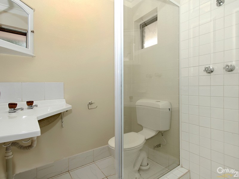 17 Glenhurst Court, Camillo WA 6111