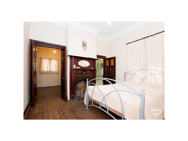 21 Ottaway Street, Kelmscott WA 6111