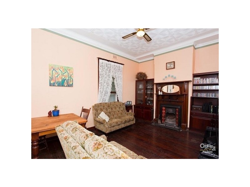 21 Ottaway Street, Kelmscott WA 6111