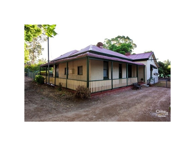 21 Ottaway Street, Kelmscott WA 6111