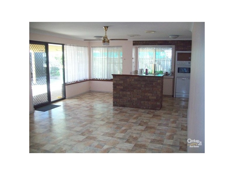 21 Rampart Way, Willetton WA 6155